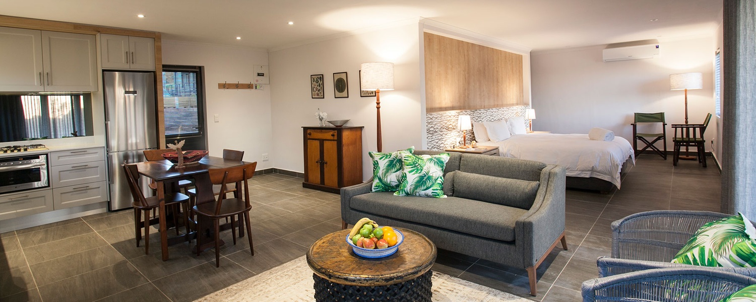Accommodation Luxury self-catering cottage Mont Angelis Stellenbosch Blaauwklippen Valley